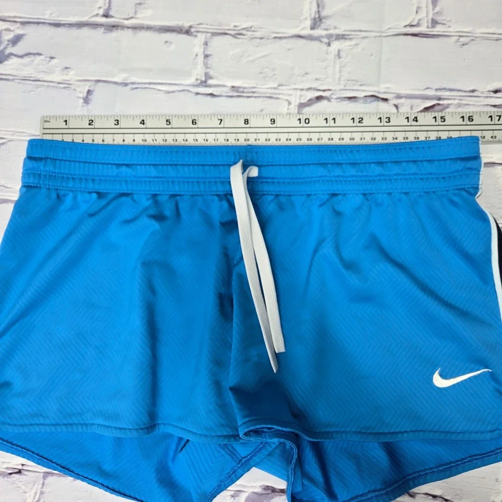 Nike‎ Dri-FIT Womens Blue Chevron Textured Athletic Running Shorts Size M